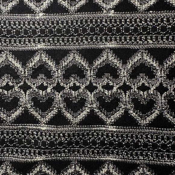 Charlotte Russe Crop Top Women Size S Black White Knit Heart Stretch Y2K Vintage - Picture 4 of 10